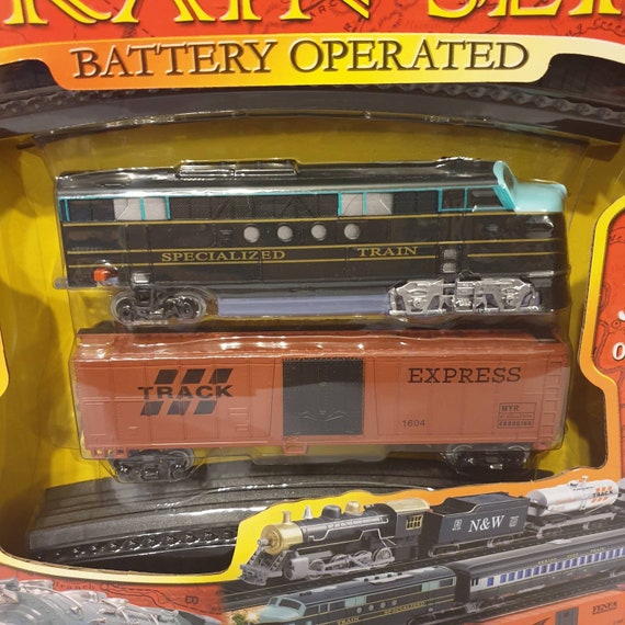 Classic Battery Operated Train Toy Set 3.5m Tracks Working Light Kids Gift 