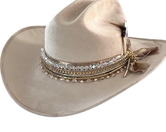 Chapéu de cowboy personalizado e brilhante, elegante chapéu de cowgirl com aplicações, chapéu estilo faroeste com miçangas, chapéu decorado para rodeio, música country, shows e festivais.