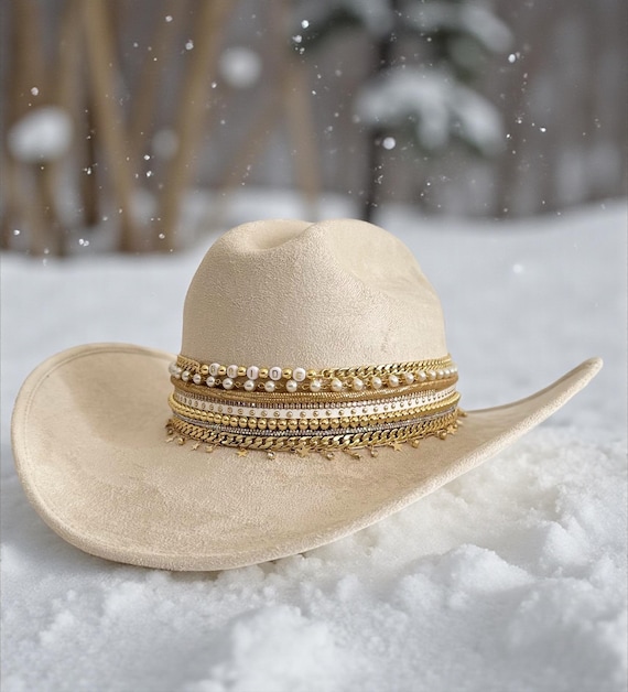 Custom Cream Cowgirl Hat for Women Cowboy Hat for Rodeo  display picture 3