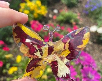 Resin Flower Butterfly Keepsake: Funeral Memorial Ornament