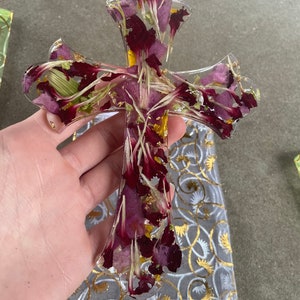 Funeral Flower Petal Memorial Cross | Epoxy Memorial Flower Keepsake | Memorial Sun catcher Cross