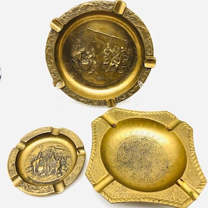 Vintage Mid-Century Solid Brass Ashtrays – Intricately Etched Medieval Scenes on Elegant Pedestals, Collectible Decor