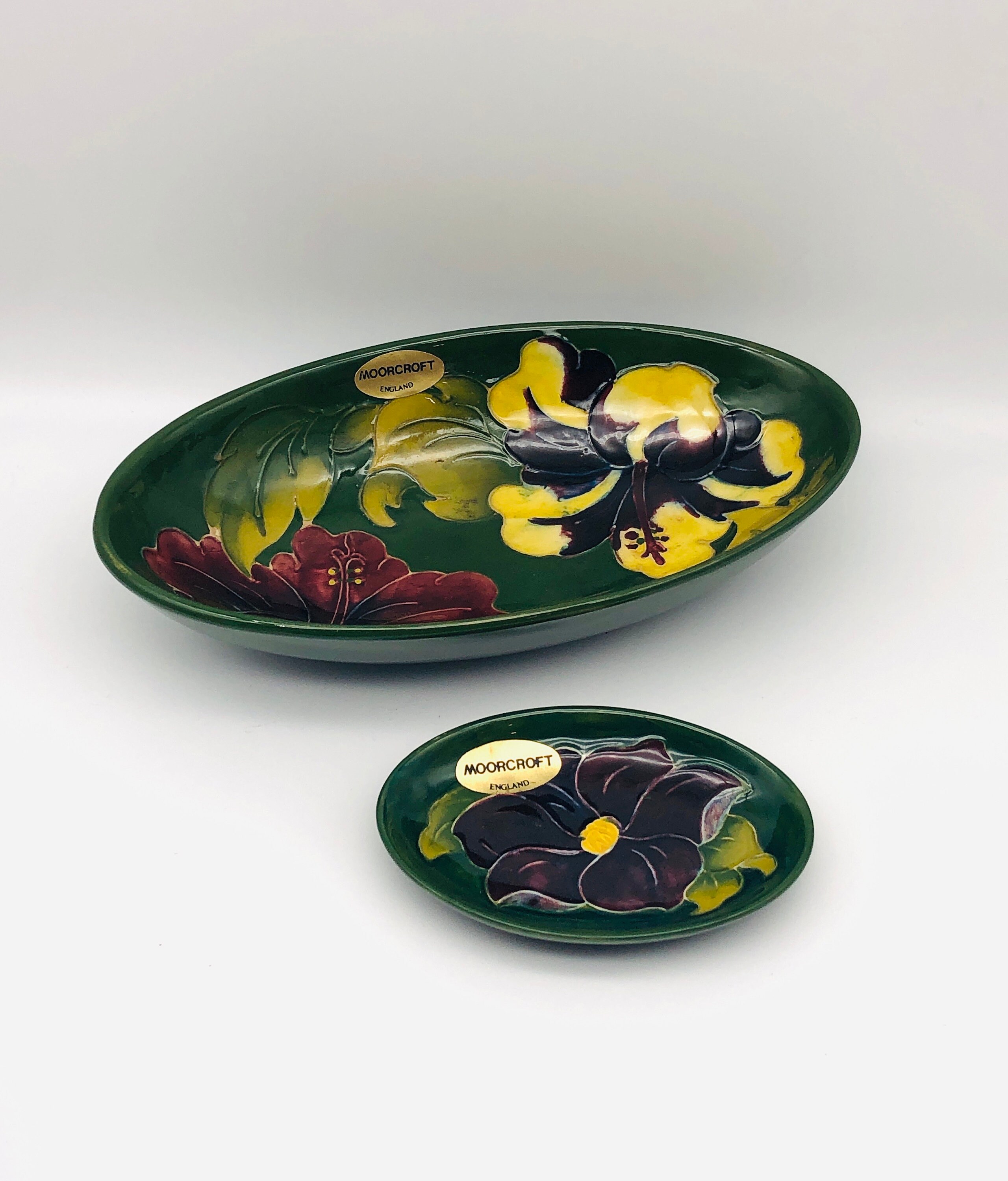 Moorcroft ムーアクラフト　花瓶 William Moorcroft ムーアクロフト 英国磁器 花瓶 P198｜骨董店