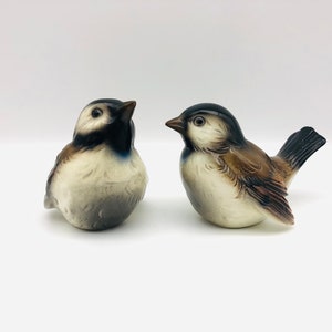Vintage Goebel Porcelain Sparrow Figurines Pair – Hand-Painted German Bird Collectibles, blue throat sparrows