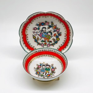 Vintage Pair of Enamel dishes, SET of 2 Arta Handmade In Austria Enamel Folk Art Trinket dishes, pin dishes, centerpieces