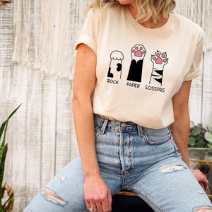 Rock Paper Scissors Cat Paw T-tshirt, Funny Cat Paw Music T-shirt, Cat and Music Lover T-shirt,Cute Music T-shirt,Cat Playing Music Note Tee