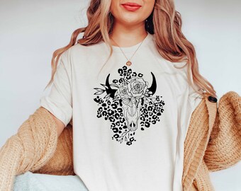 Floral Western T-shirt, Western Cowboy T-shirt, Not My First Rodeo T-shirt, Wild West T-shirt,Country Music T-shirt,Western Graphic,Southern