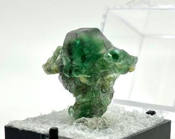 ナミビア、エロンゴ産蛍石結晶鉱物標本 - Etsy 日本