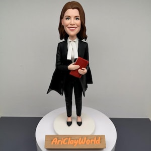 Custom Attorney Bobblehead,Female Attorney Gift,Lawyer Gifts For Women,Lawyer Personalized,Lawyer Office Gift, Laywer Gift-A0069
