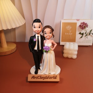 Personalized Cartoon Wedding Cake Topper, Cute Wedding Cake Toper. Couple Wedding Cake Topper, Cute couple portrait-A0005
