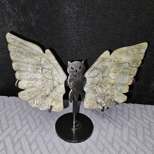 Labradorite owl wings 196g 5.2&quot; tall 5.6&quot; wide