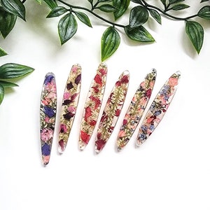 Real dried flower barrette, resin hair clip, handmade  barrette, dried flower hair clip, long hair accessory, wedding, natural flower clip