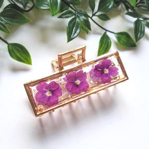 Real dried flower hair claw clip, crab clip, large claw, floral hair clip, resin flower clip, half moon hair clip, flower crab clip, wedding