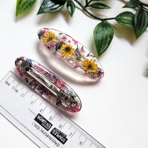 Hårspänne tillverkat med en riktig naturlig blomma, hårspänne i harts, handgjort, hårspänne för torkade blommor, håraccessoar, bröllop 1 moyenne ovale