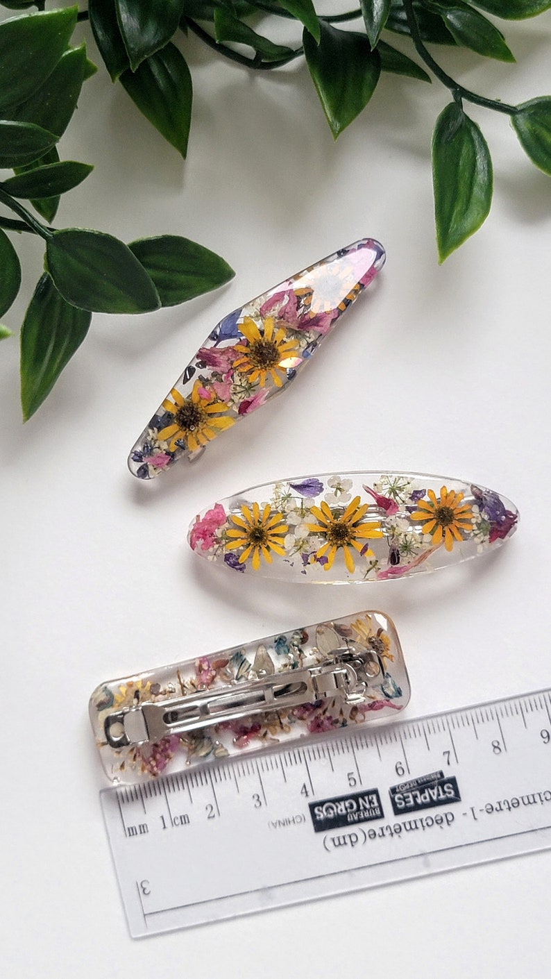 Real natural flower hair clip, Handmade flower hair barrette, resin hair clip, fashion hair accessory, gift for women, wedding hair clip image 8