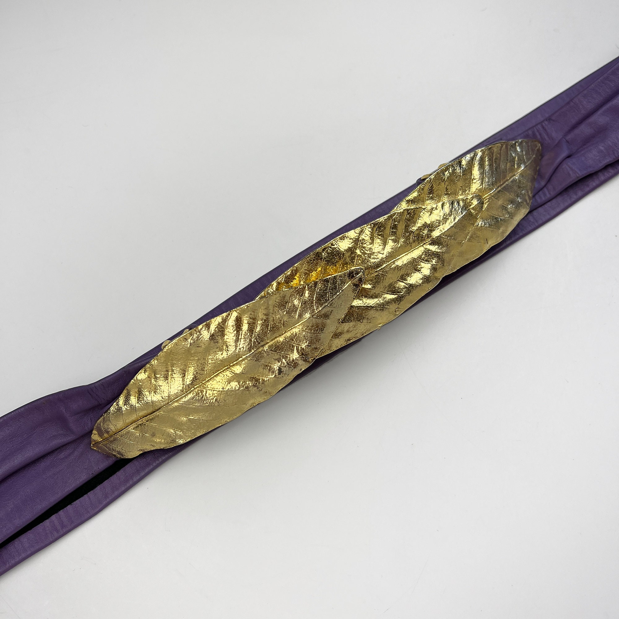 1982 Vintage Belt, © Mini Di N, Purple Leather & Gold Leaf  display picture 1