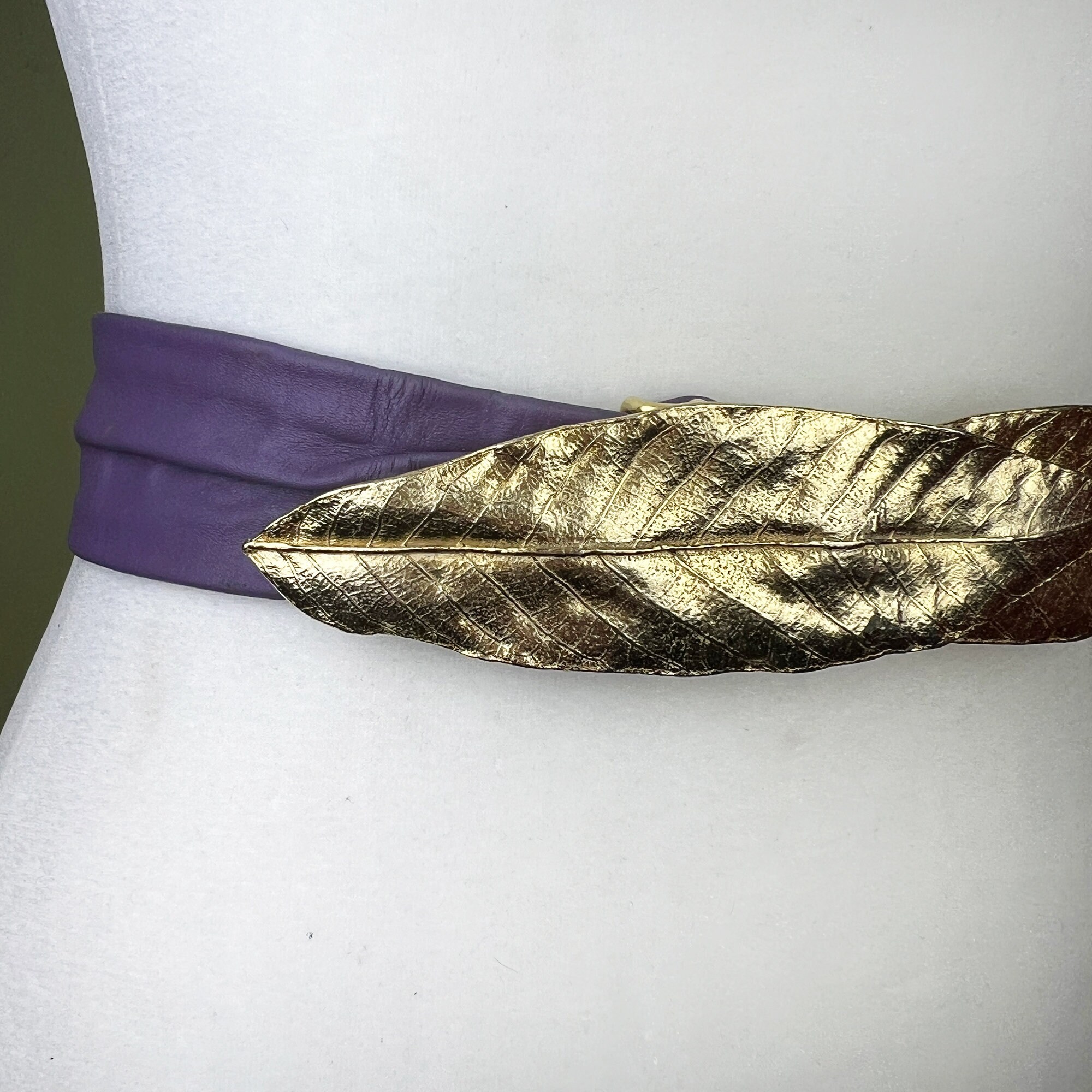 MIMI DI N NISCEMI VINTAGE 1982 BLACK GOLD LEAF BUCKLE ADJUSTABLE BELT Mimi Di N Belt - Etsy main image 2