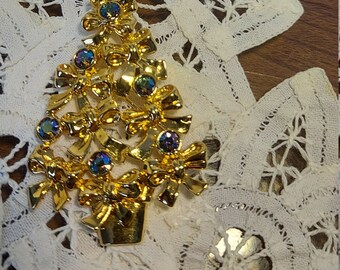Details about   Vintage Avon Christmas Tree Place Card Holders 10 Gold & Silver Glitter Wire 