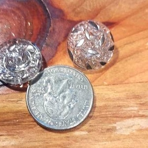 20 beautiful vintage glass buttons, sewing notions, clear glass