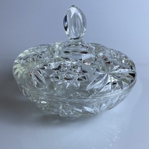 Early American Prescut Anchor Hocking Vintage Large Glass Candy Dish with Lid, Vintage Glassware EAPC 1960s Glassware