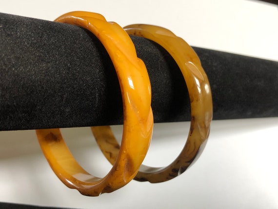 Bakelite Marbled Bangle Bracelets, Yellow Bakelit… - image 5