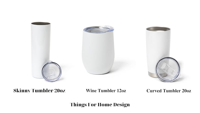 Puede incluir: Tres vasos de acero inoxidable blanco con tapas. Los vasos son de diferentes formas y tama&ntilde;os. El primer vaso es un vaso delgado de 20 onzas. El segundo vaso es un vaso de vino de 12 onzas. El tercer vaso es un vaso curvo de 20 onzas.