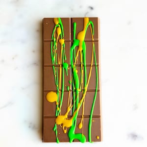 Dubai Chocolate Bar: Kataifi & Pistachio Filling (7oz-200g)