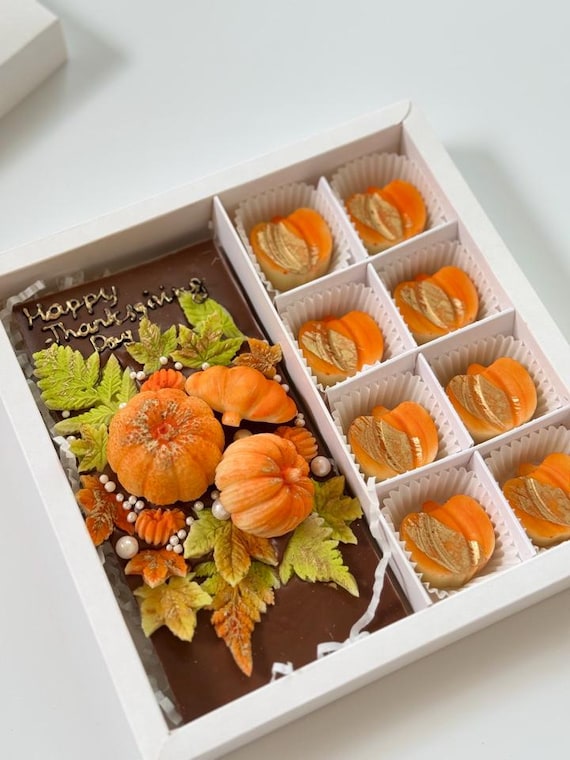 3 Stück Thanksgiving Kürbis Ornamente | Gestrickte Deko-Kürbisse | Festliche Herbst-Dekoration