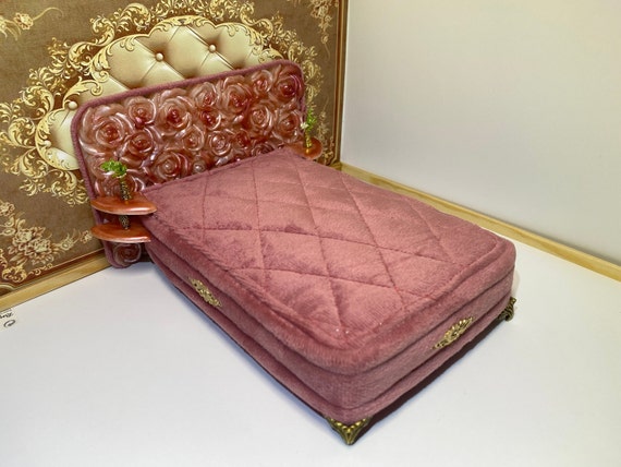 Dollhouse Miniature Tiny Fancy Doll Bed 1:12 or Half Scale House 1" long Gold