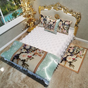 1:6 Scale Miniature Bedding Set/Blanket,Pillow,Bedspread And Carpet For 12 inch doll/BJD/ Dolls Crib Cover