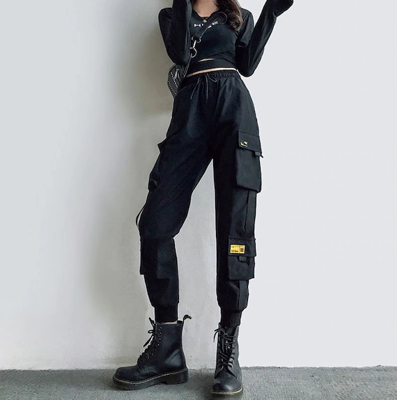 COLLUSION - Pantaloncini cargo con tasche neri