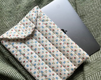 DIY Quilted Laptop Sleeve Pattern: Beginner Sewing Project (Digital Download)