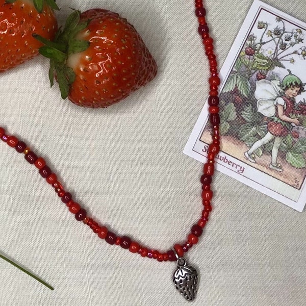 Strawberry Bead necklace // cottage core beaded choker cute fruit fruity red berry cottagecore goblin core alt alternative trendy
