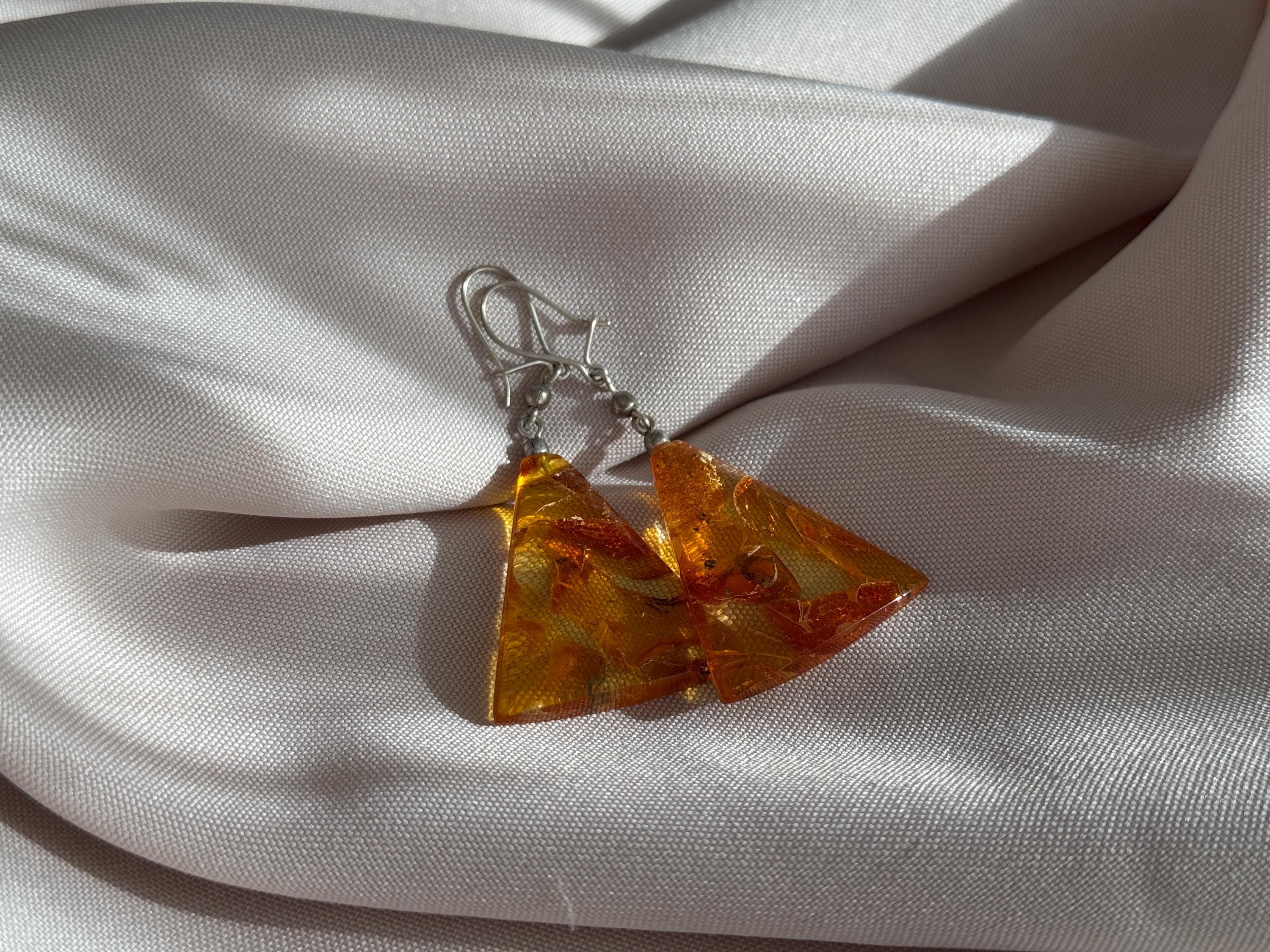 Orecchini In Ambra Baltica Naturale Con Trifoglio – Intarsio Argento 925 – Artigianali Con Scatola Legno