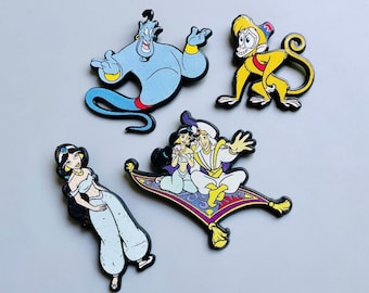 Vintage plastic pin-badges van Aladdin, KIES JE EIGEN, Disney-pins uit de jaren 90, Aladdin, prinses Jasmine, Apu Monkey, vliegend magisch tapijt, The Genie