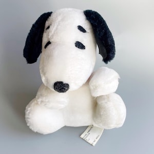 Snoopy Peanuts Plush Toy, 60&#39;s Snoopy Cuddly Toy, United Feature Snoopy Black White Dog Plush Snoopy Peanuts Collectible Snoopy With Ribbon