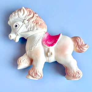 Sun Rubber Co Pony Squeak Toy, Kitsch Horse Squeaker, 1960&#39;s Rubber Squeek, Vintage Squeaker Western Pony Kitschy Cute 1950s
