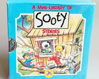 Minibibliotek med Sooty-berättelser, Sooty & Sweep-bokset, Soos paraply, Scampi och elefantunge, Sootys husbil, Sooty Sweep Mini Rare