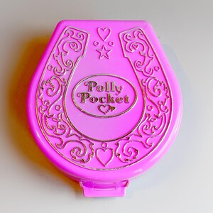 Polly Pocket Polly&#39;s Pony Show Compact Case, Polly Pocket Vintage 90s Bluebird Toys Pink Pony Horse Shoe Compact