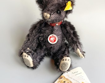 2006　BEAR　カタログ STEIFF Polar Bear On Wheels 2006 Steiff, Steiff Classic