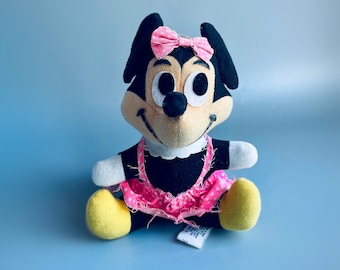 Vintage Minnie Mouse Plush, 1970's Minnie Mouse Walt Disney Productions, Vintage Disney