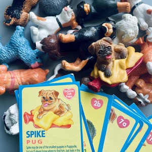 Jouets A/B pour chiot dans ma poche avec cartes d'identité | CHOISISSEZ LE VTRE | Meg Puppy In My Pocket Club Puppy Spike, 2a, 2b, 7a, 10a, etc.
