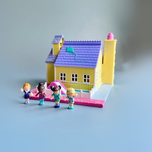 Polly Pocket Light Up Schoolhouse, Vintage Polly Pocket School With 4 Figures, Light Up School 90&#39;s Polly Pocket Pastel Cute 90&#39;s, WORKS!