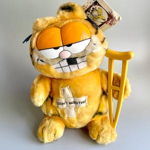 Garfield Get Well Soon Plush, Vintage Dakin 80's Garfield Plush,I Don't Need this Garfield With Missing Tooth And Crutch TAGGED