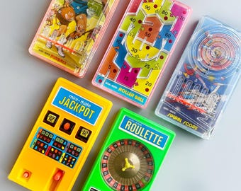 70 年代のビンテージ ポケット ゲーム、ミニ メイト ブルー ボックス