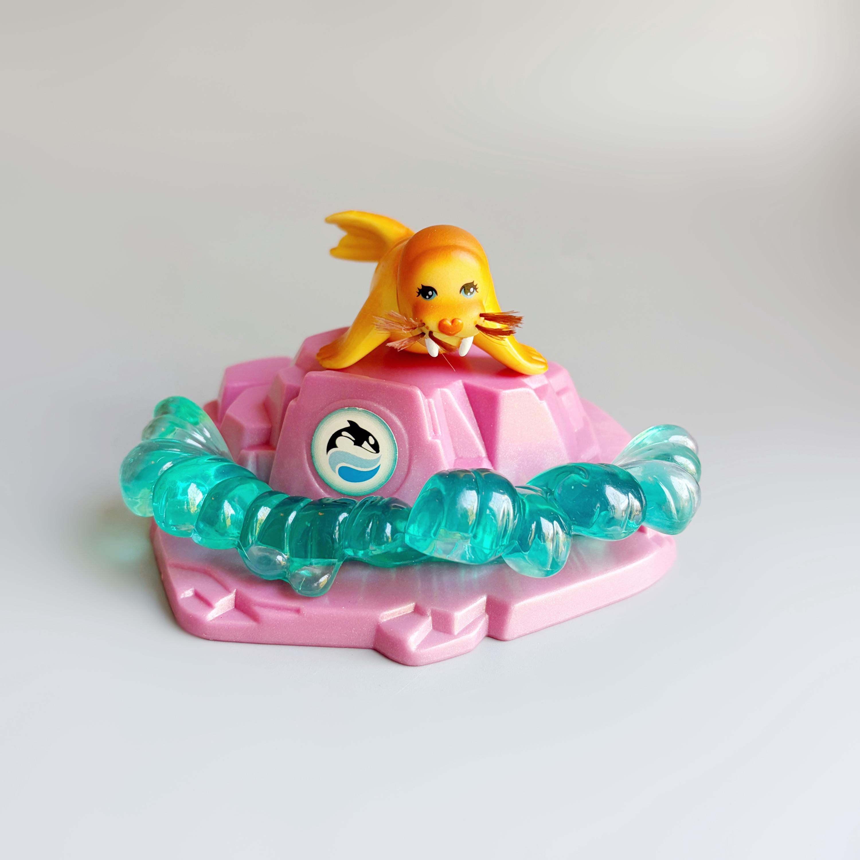 Vintage Littlest Pet Shop Sir Winston Walrus, 1995 Sea World, Lps