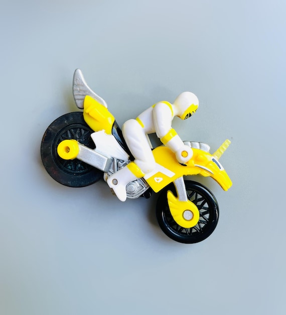 Lot D'embouts De Valve De Vélo Mighty Morphin Power Rangers - Noirs Et Jaunes - 1994