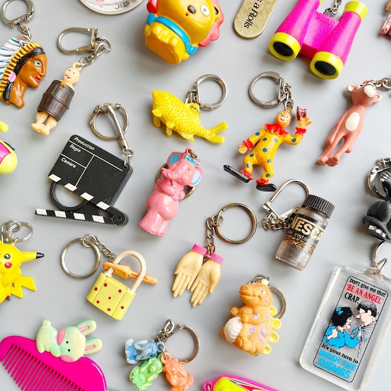 90's Keychains, CHOOSE YOUR OWN, Nostalgic Keyrings, Souvenir