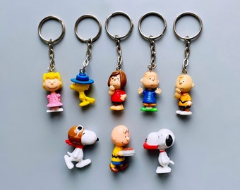 Mini Snoopy Peanuts Keyrings, CHOOSE YOUR OWN, United Feature, Snoopy Plastic Mini Figures, Keychains