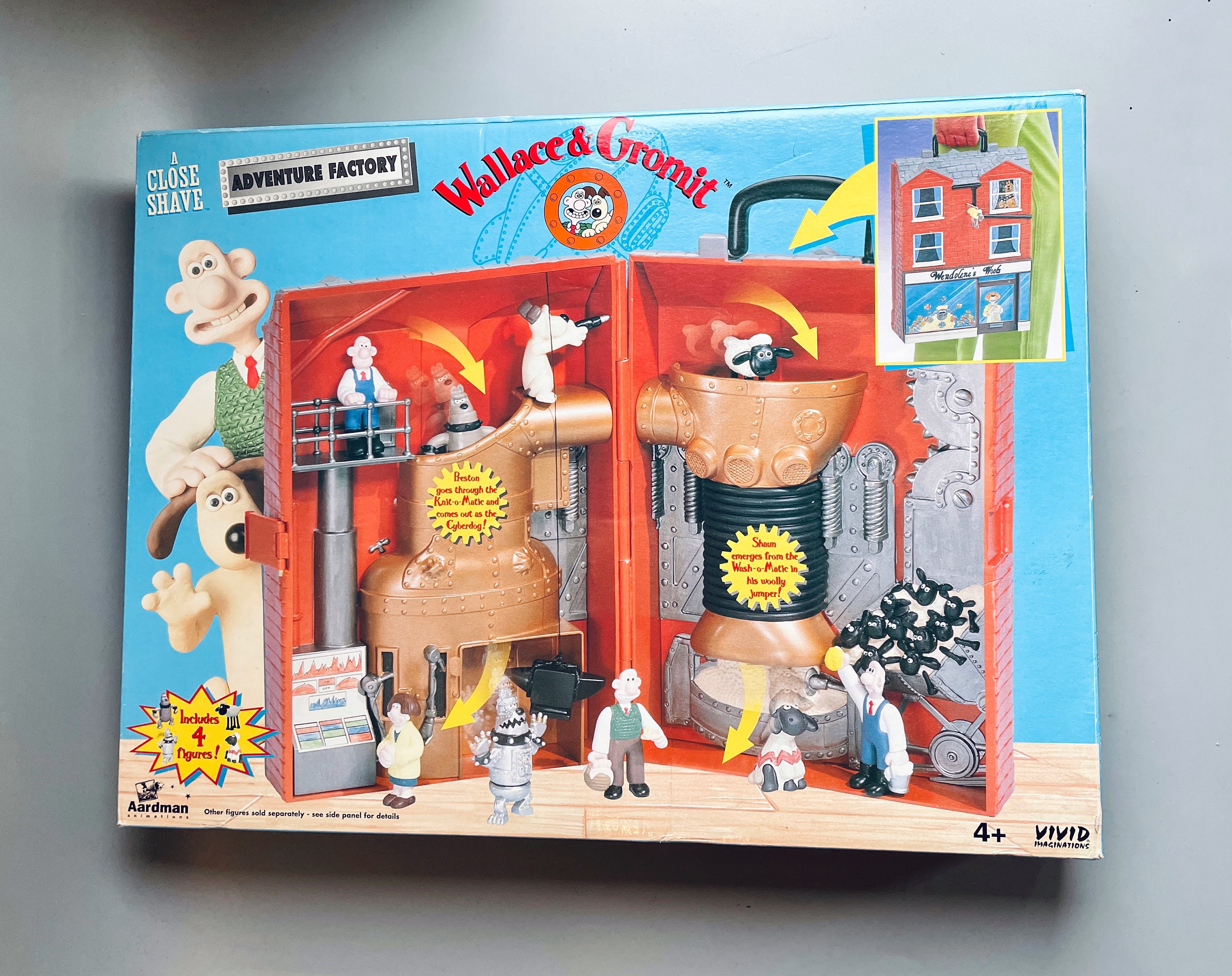 Wallace & Gromit A Close Shave Play Set IN BOX, Retro 90's Wallace